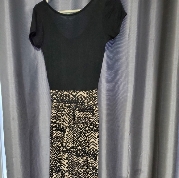 Long short sleeve dress - Picture 3 of 5